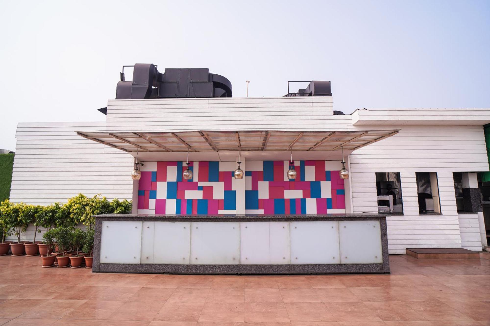 The Alcor Hotel Jamshedpur Exterior photo